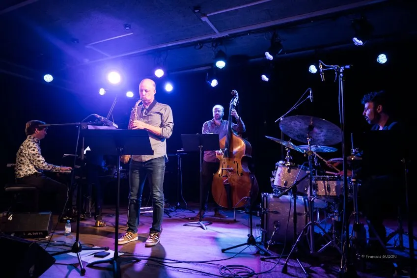 Dave O'Brien Quartet on stage